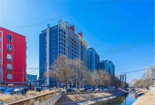 大连本地企业的网站建设选择有几点关键考量